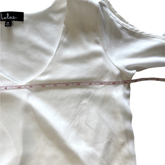 LULUS Daily Romance Ivory Long Sleeve Top with Slit Sleeves / Medium / NWOT - Picture 8 of 9